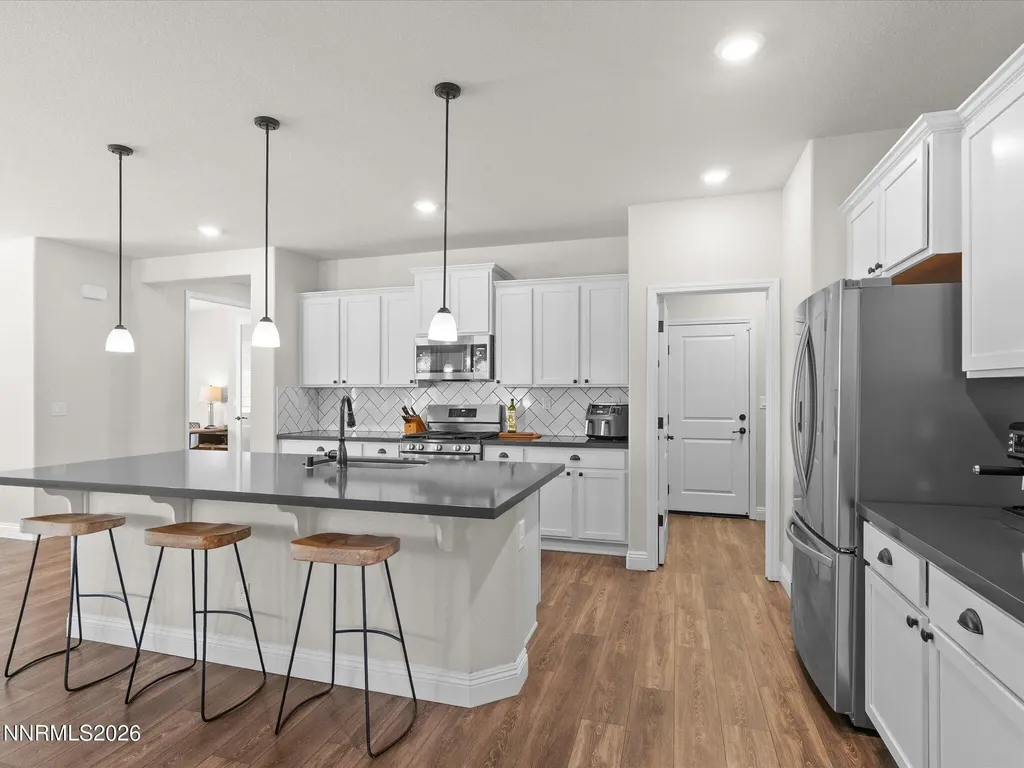 2102 Jordan Meadows Spanish Springs NV 89441