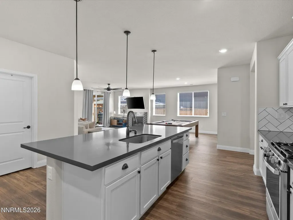 2102 Jordan Meadows Spanish Springs NV 89441
