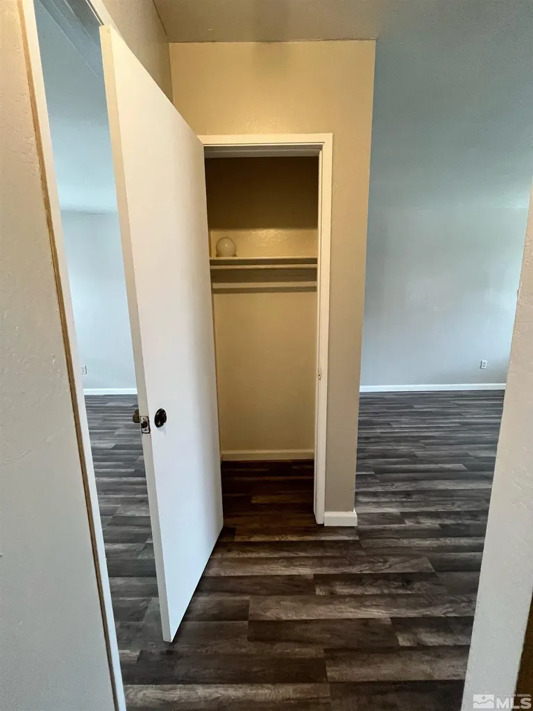 1494 Lewis Reno NV 89502