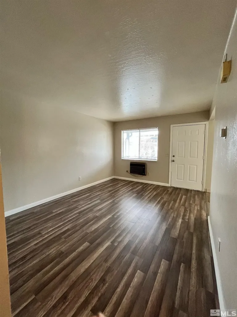 1494 Lewis Reno NV 89502