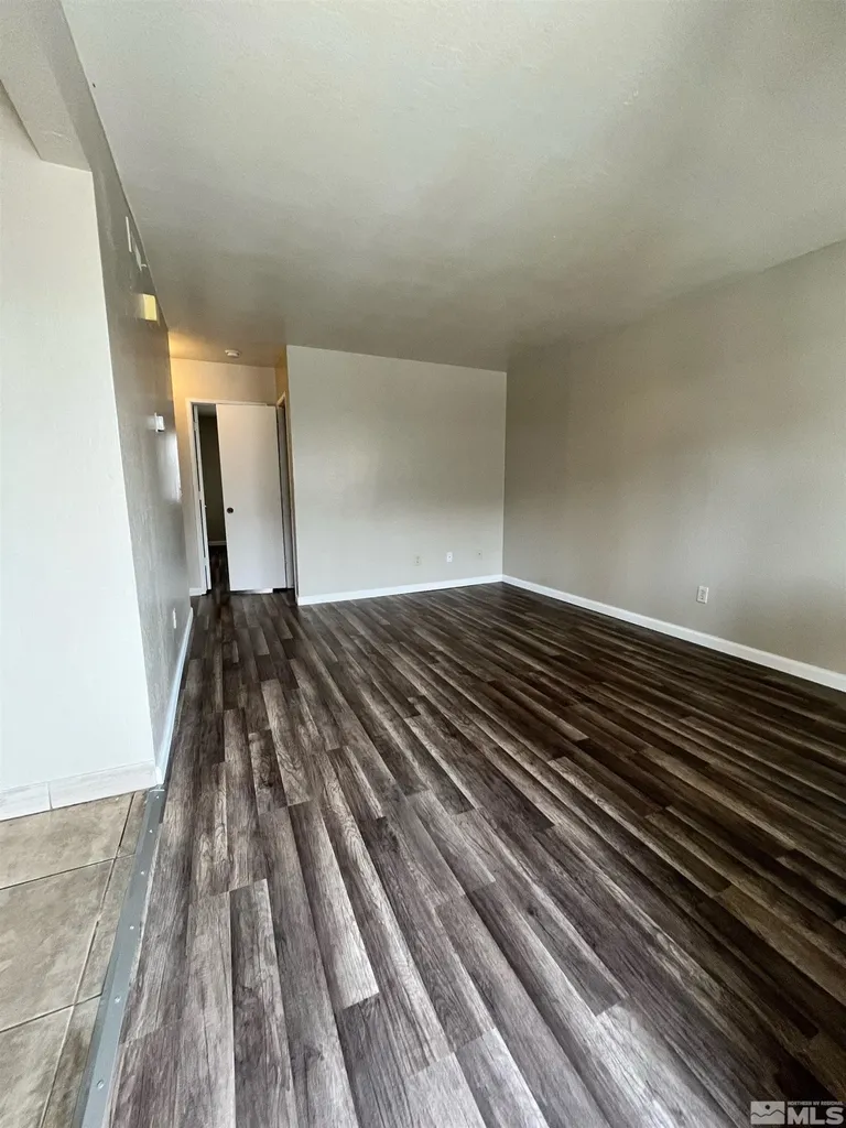 1494 Lewis Reno NV 89502