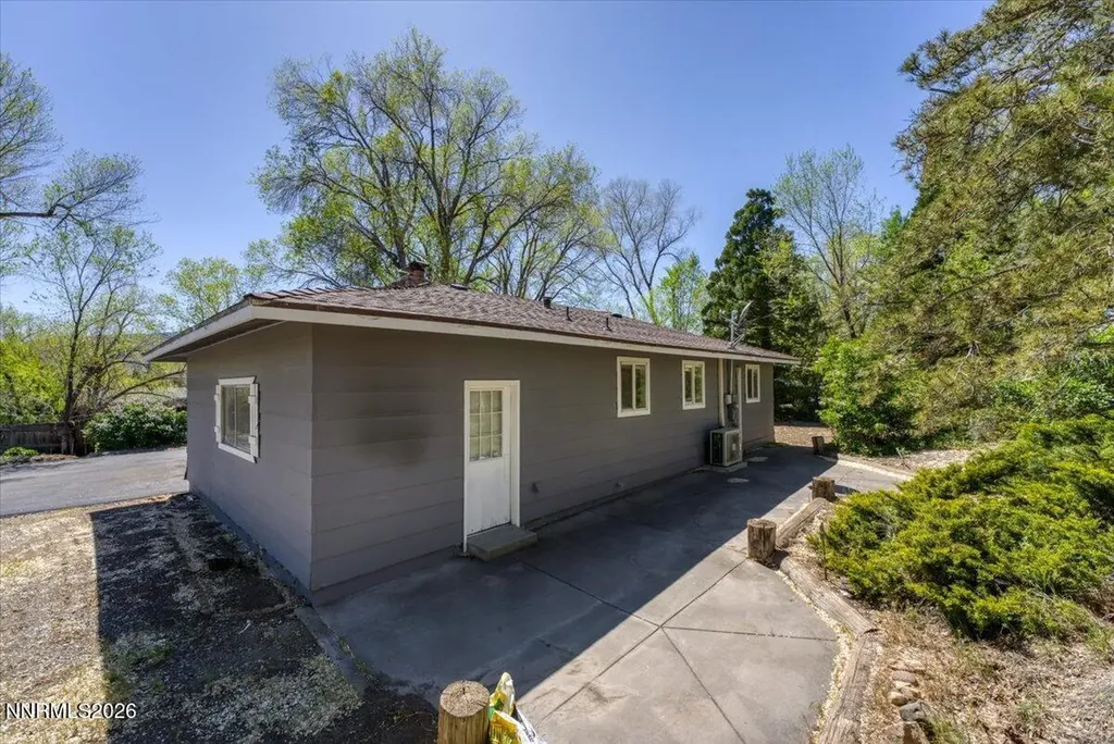 700 Twin Lakes Reno NV 89523