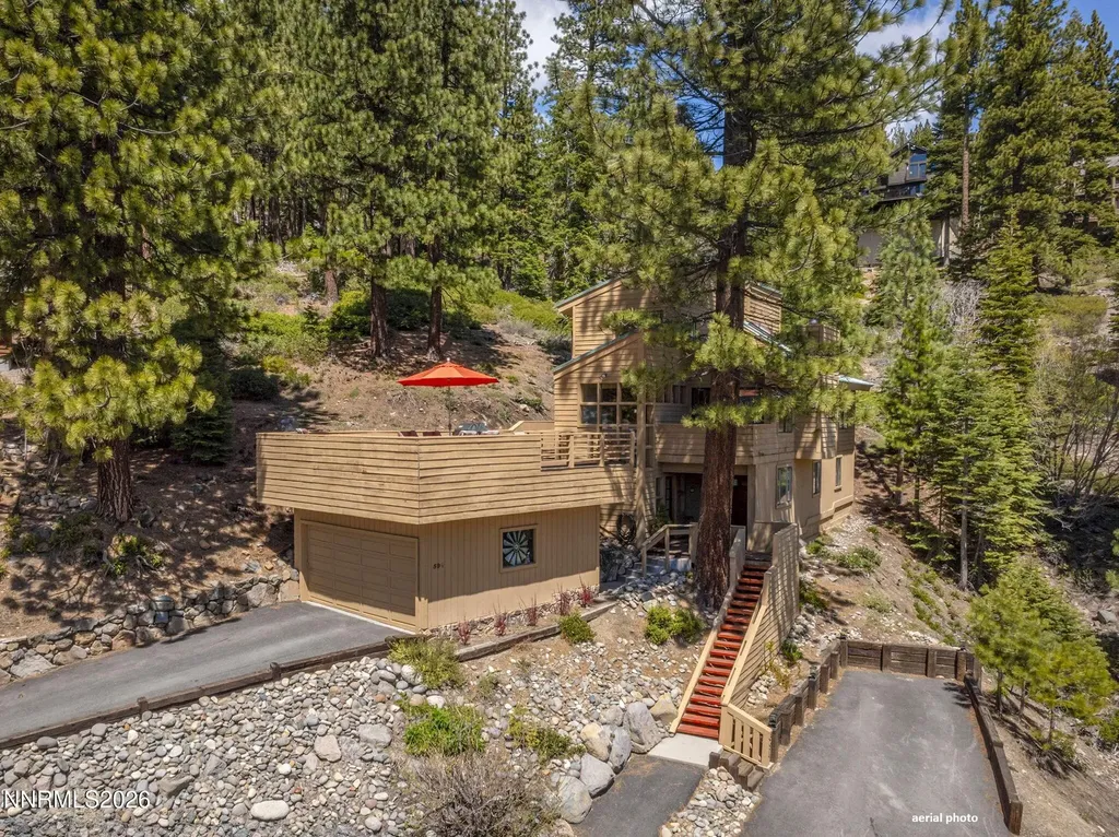 594 Tyner Incline Village NV 89451