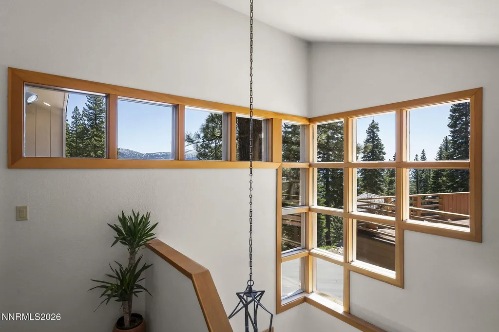 594 Tyner Incline Village NV 89451