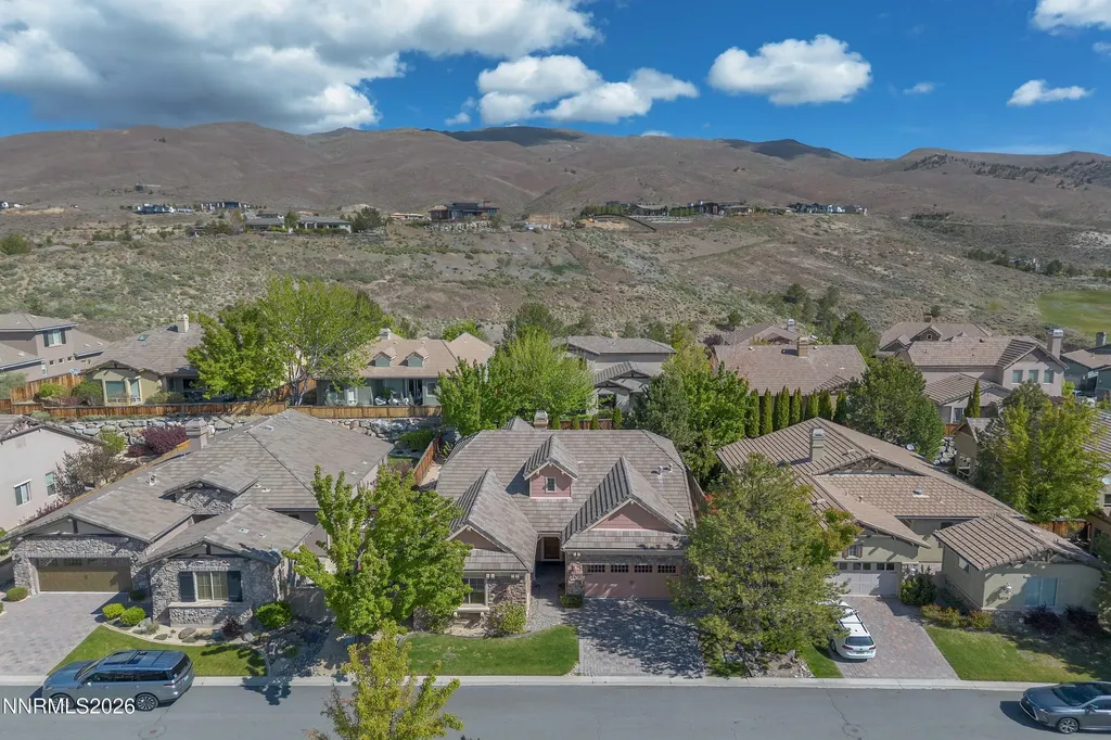8633 18th Hole Reno NV 89523