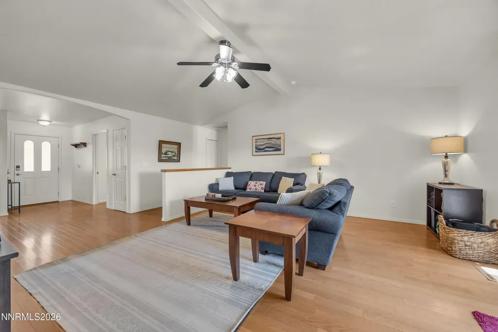 812 Augusta Fallon NV 89406