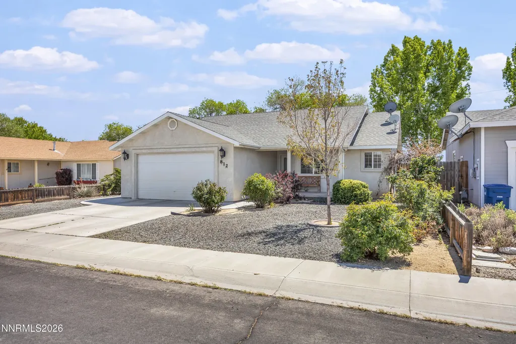 812 Augusta Fallon NV 89406