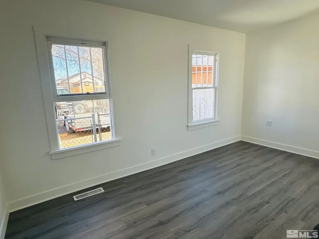 627 Maine Fallon NV 89406