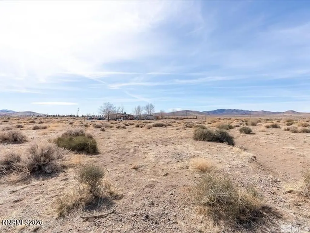3710 Bowers Silver Springs NV 89429
