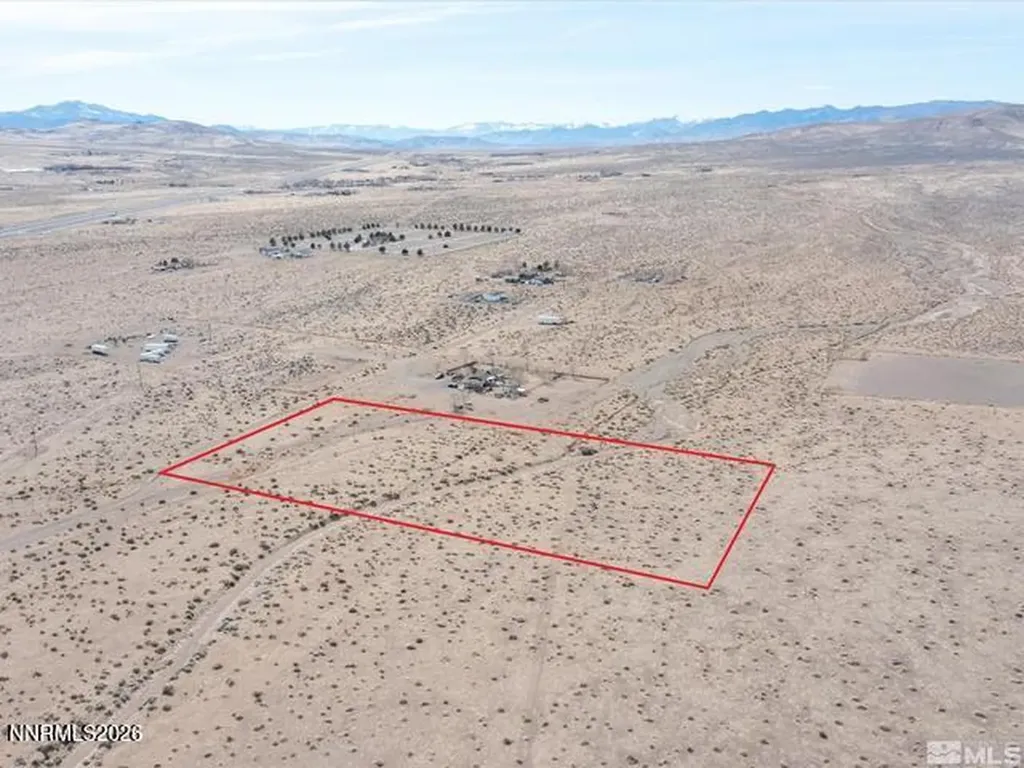 3710 Bowers Silver Springs NV 89429
