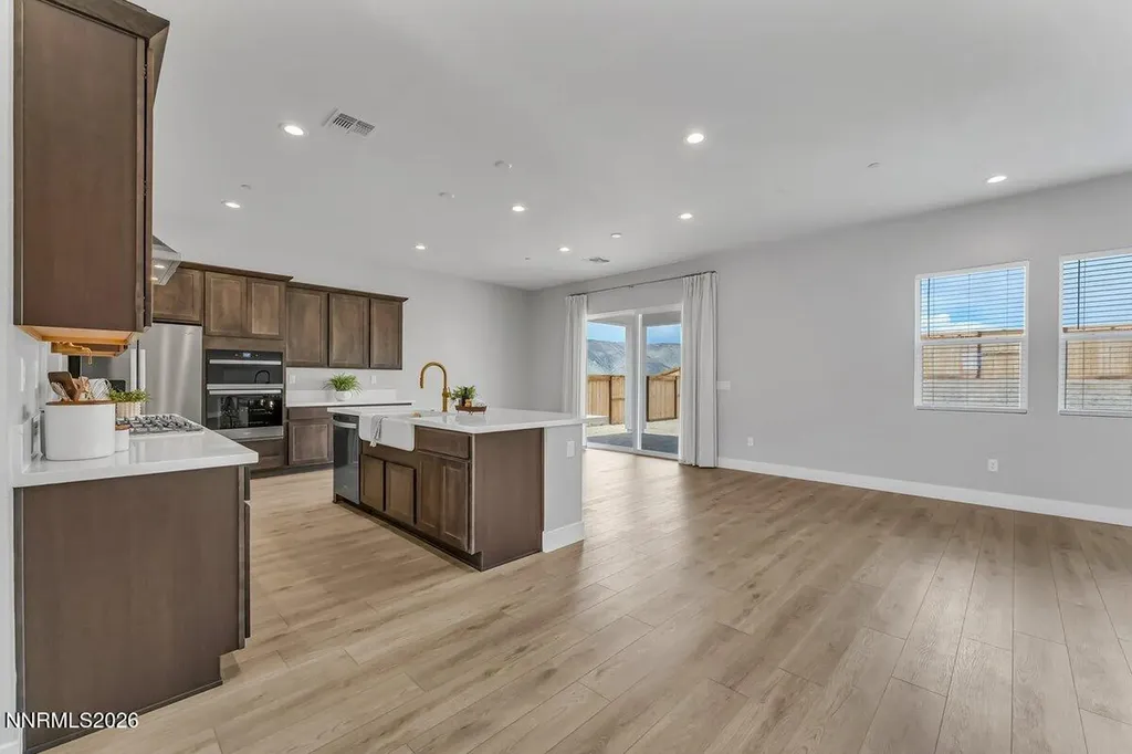 491 Hutchinson Sparks NV 89441