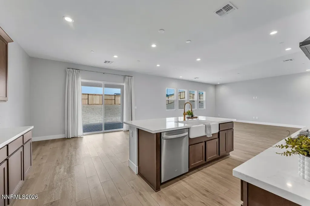 491 Hutchinson Sparks NV 89441