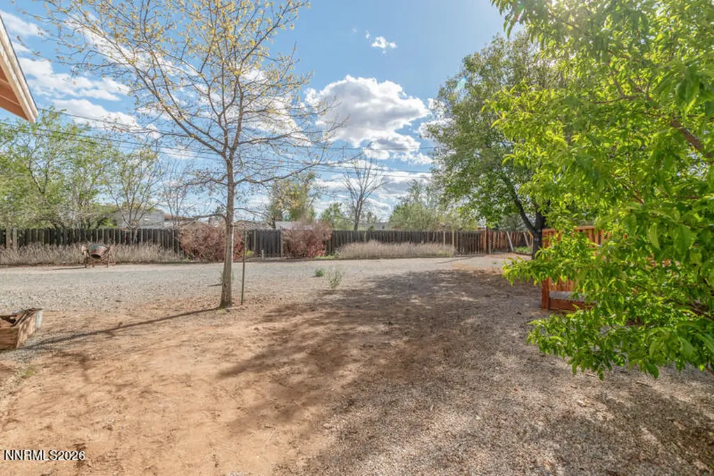 70 Sky Ranch Sparks NV 89441
