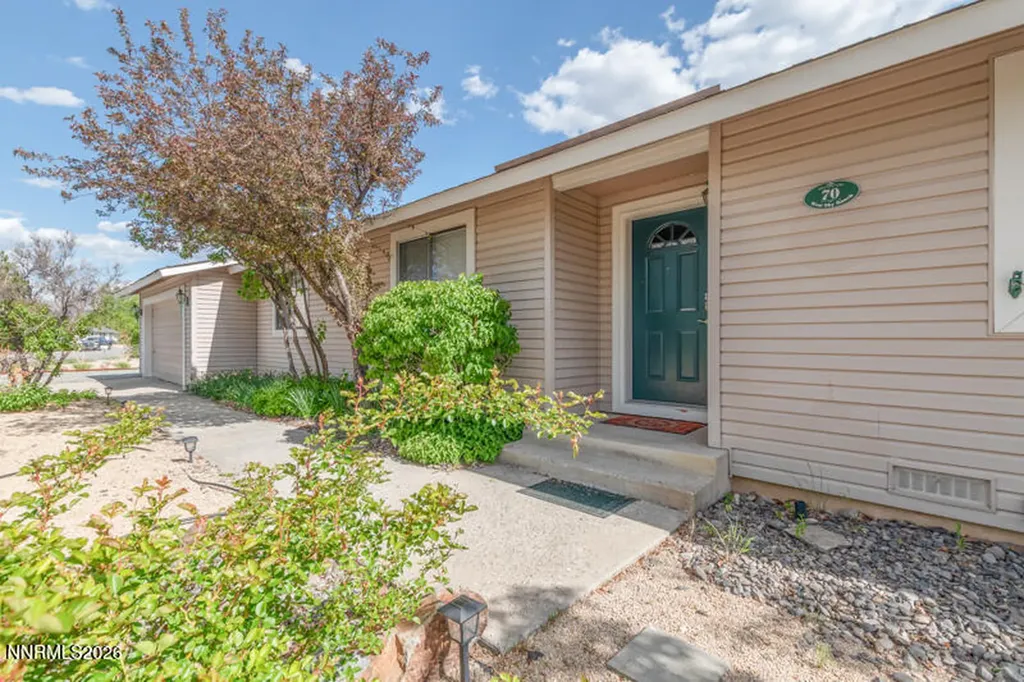 70 Sky Ranch Sparks NV 89441