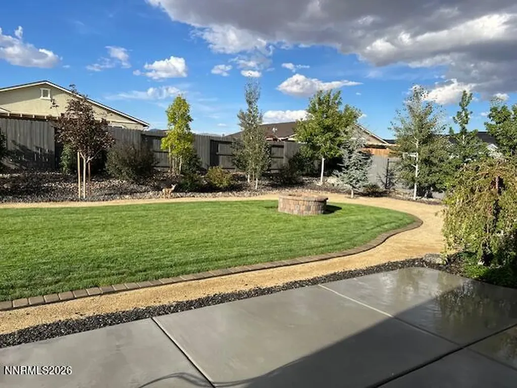 108 Alamosa Dayton NV 89403
