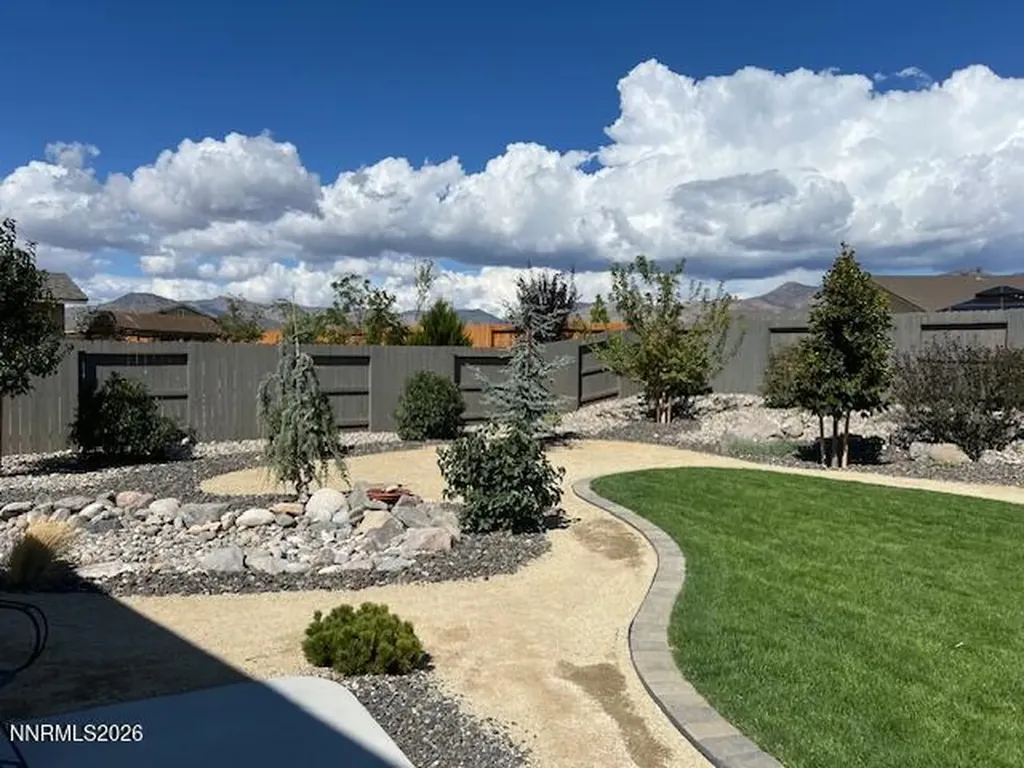 108 Alamosa Dayton NV 89403