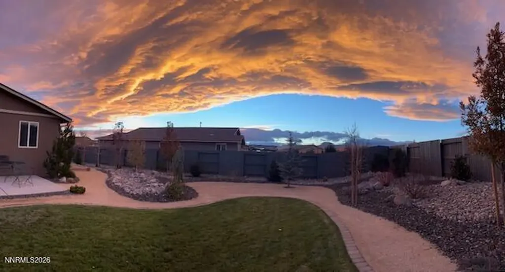 108 Alamosa Dayton NV 89403
