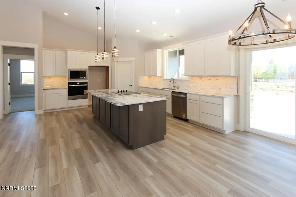 1836 Helman Gardnerville NV 89410