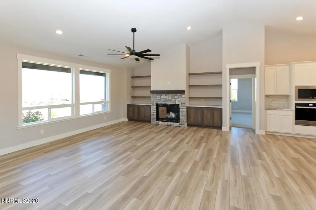 1836 Helman Gardnerville NV 89410