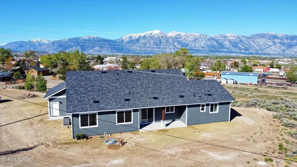 1836 Helman Gardnerville NV 89410