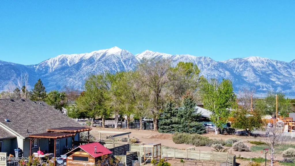 1836 Helman Gardnerville NV 89410