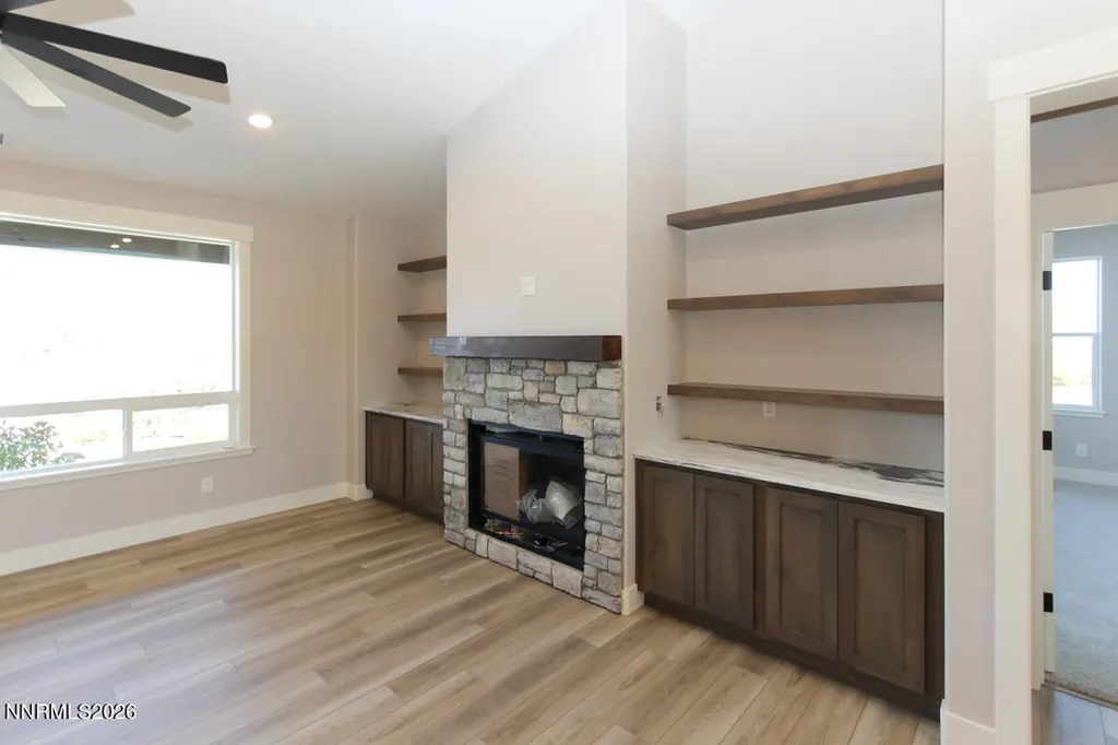 1836 Helman Gardnerville NV 89410