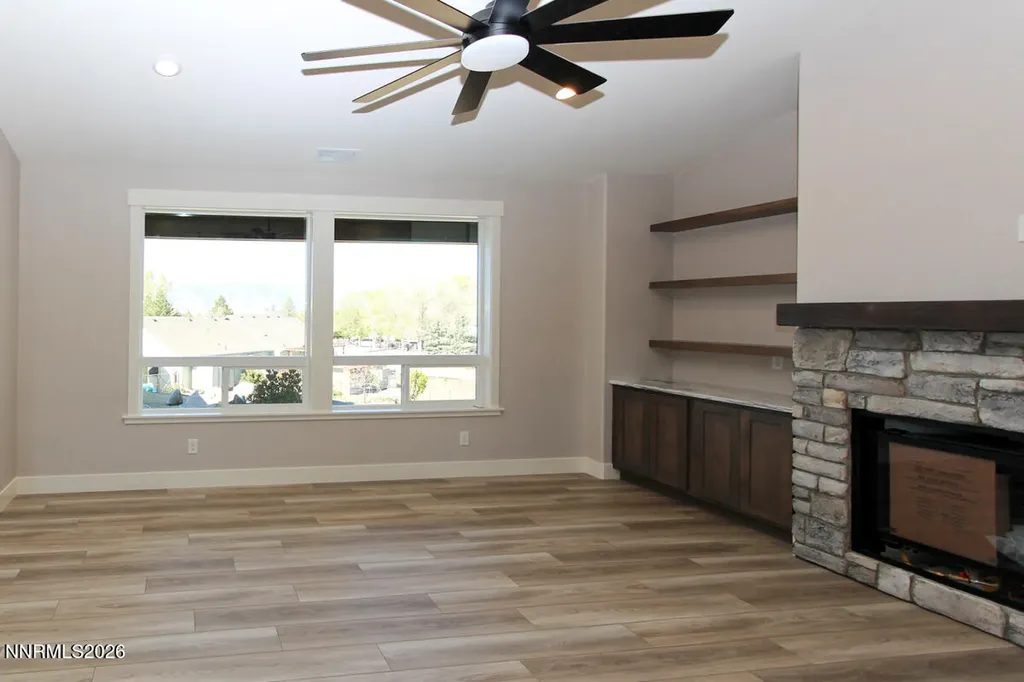 1836 Helman Gardnerville NV 89410