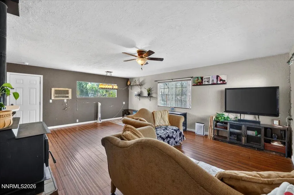 270 Vine Fernley NV 89408
