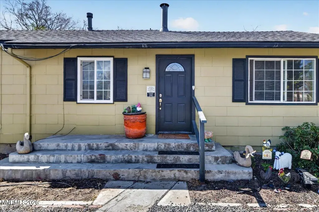 270 Vine Fernley NV 89408