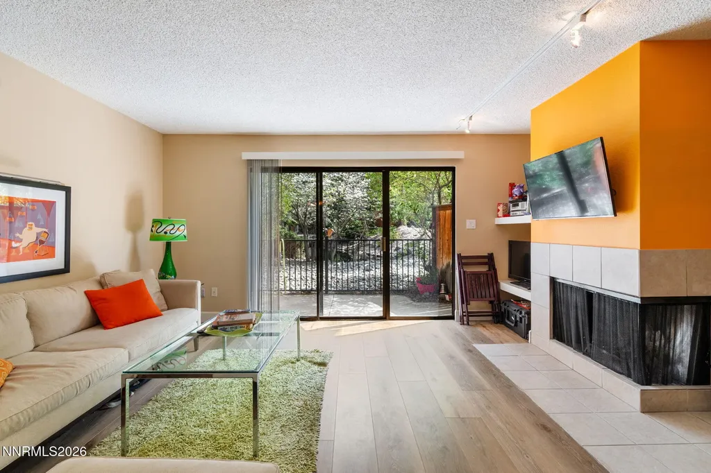 3106 Eastshore Reno NV 89509