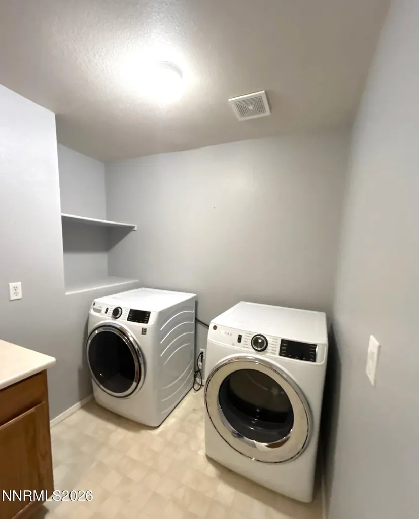 157 Cecilia Sparks NV 89441