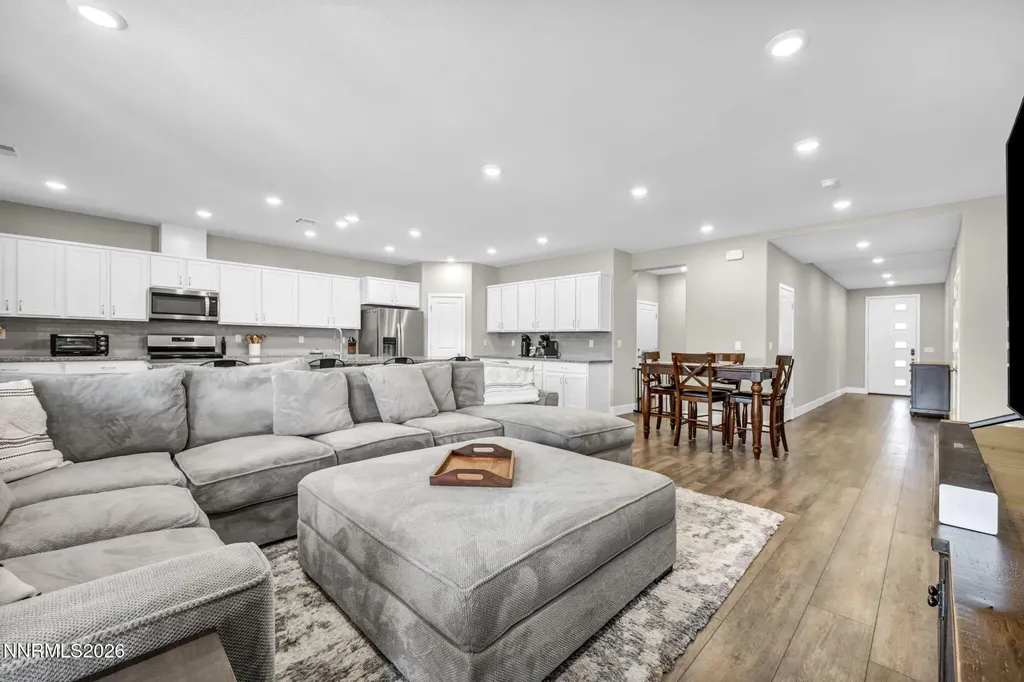 2294 Slater Mill Sparks NV 89441
