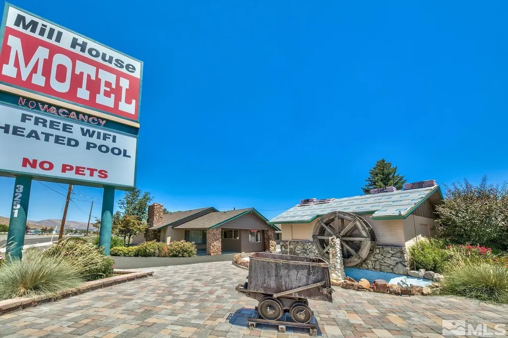 3251 Carson Carson City NV 89701