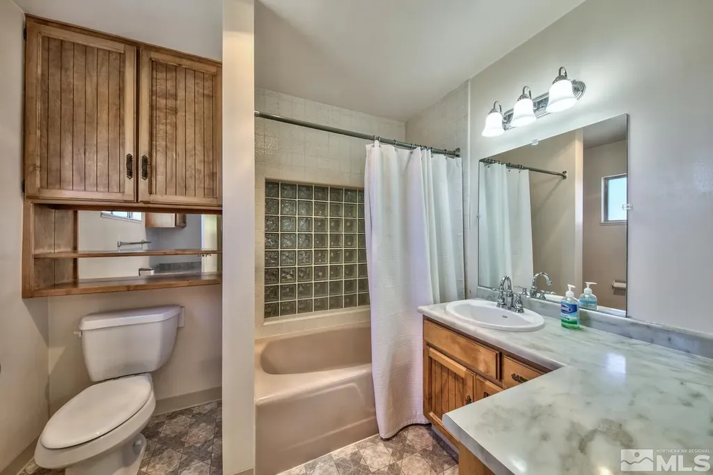 3251 Carson Carson City NV 89701