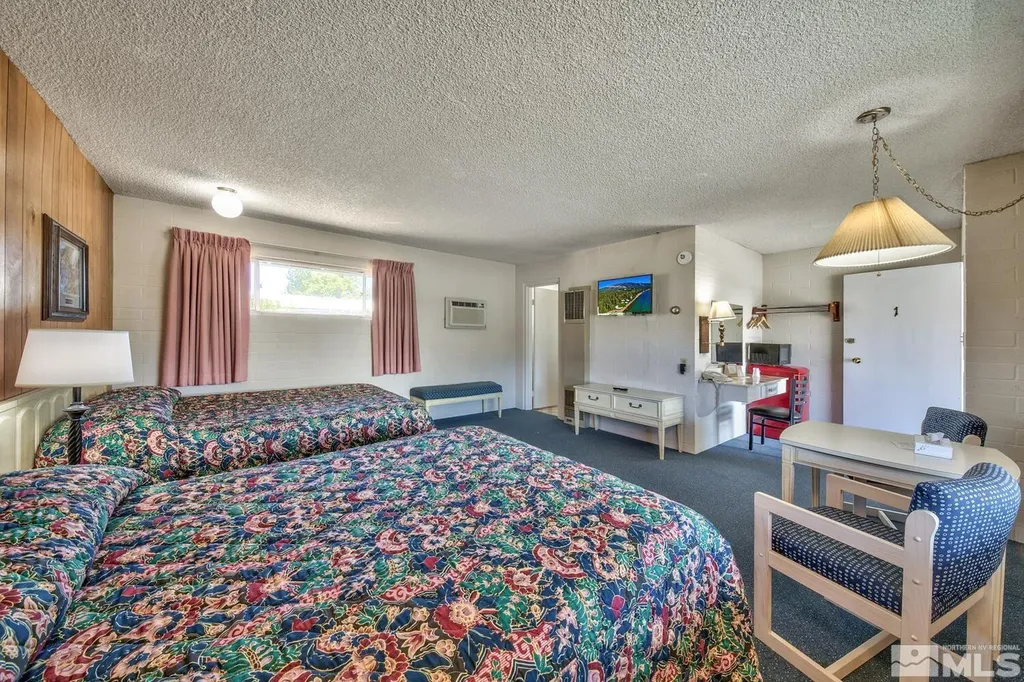 3251 Carson Carson City NV 89701