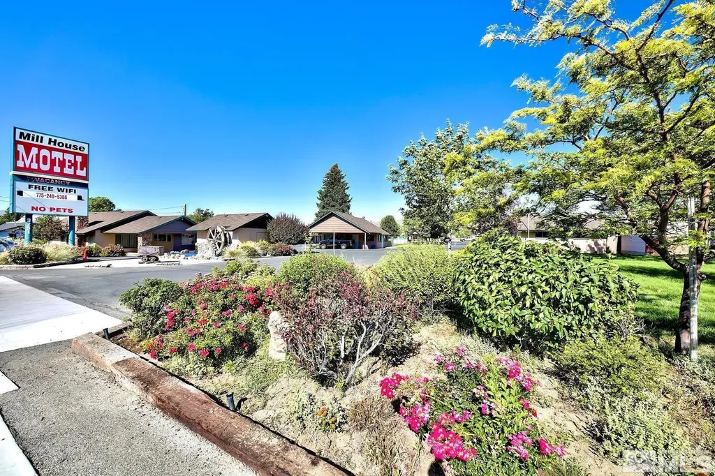 3251 Carson Carson City NV 89701