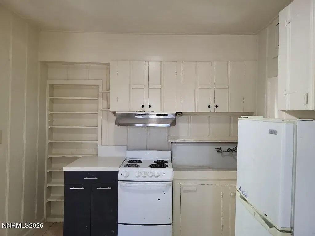 921 Willow Reno NV 89502