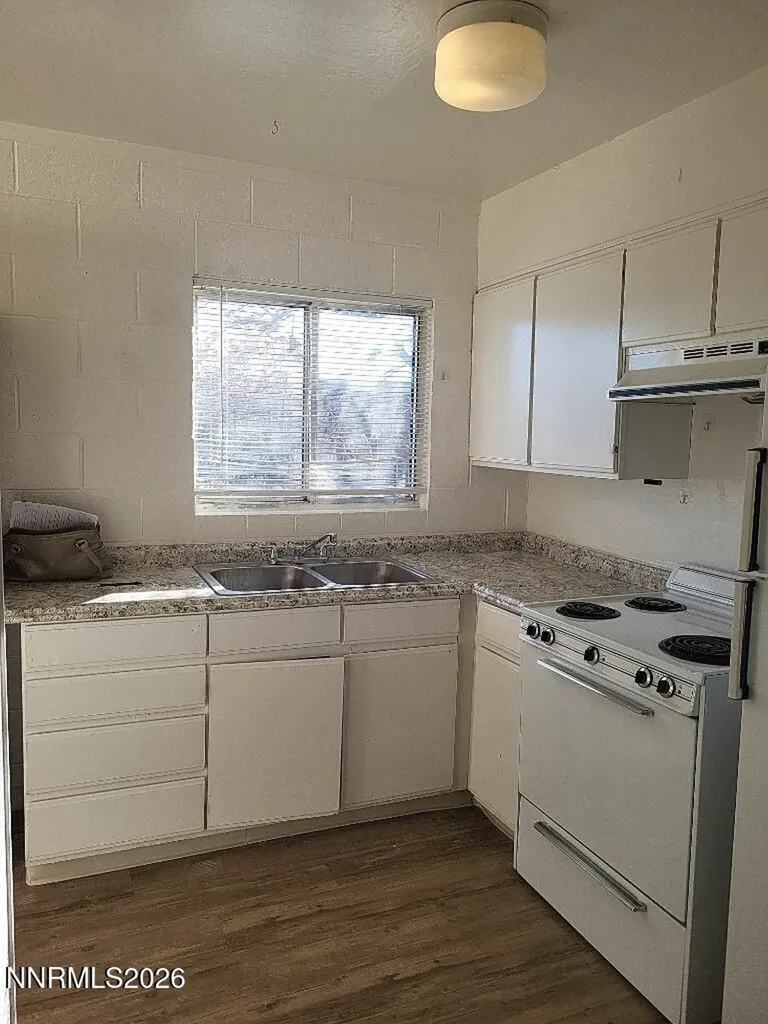 921 Willow Reno NV 89502