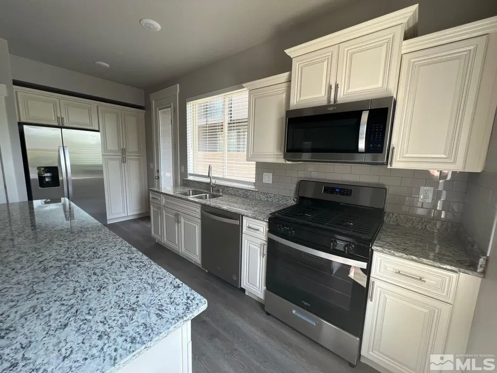 760 Bluffs Reno NV 89523