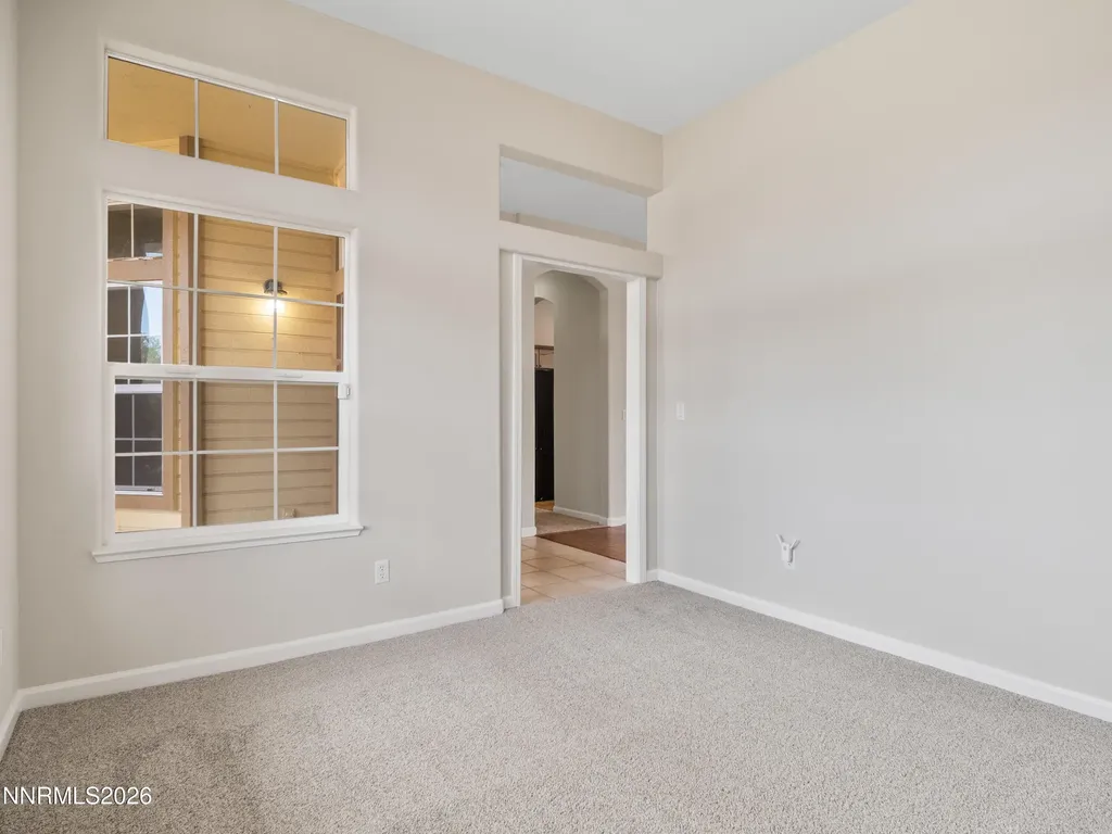 1327 Grassland Dayton NV 89403