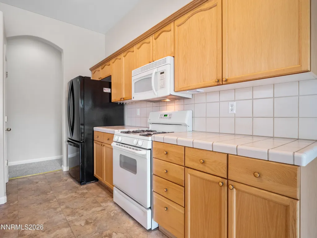 1327 Grassland Dayton NV 89403