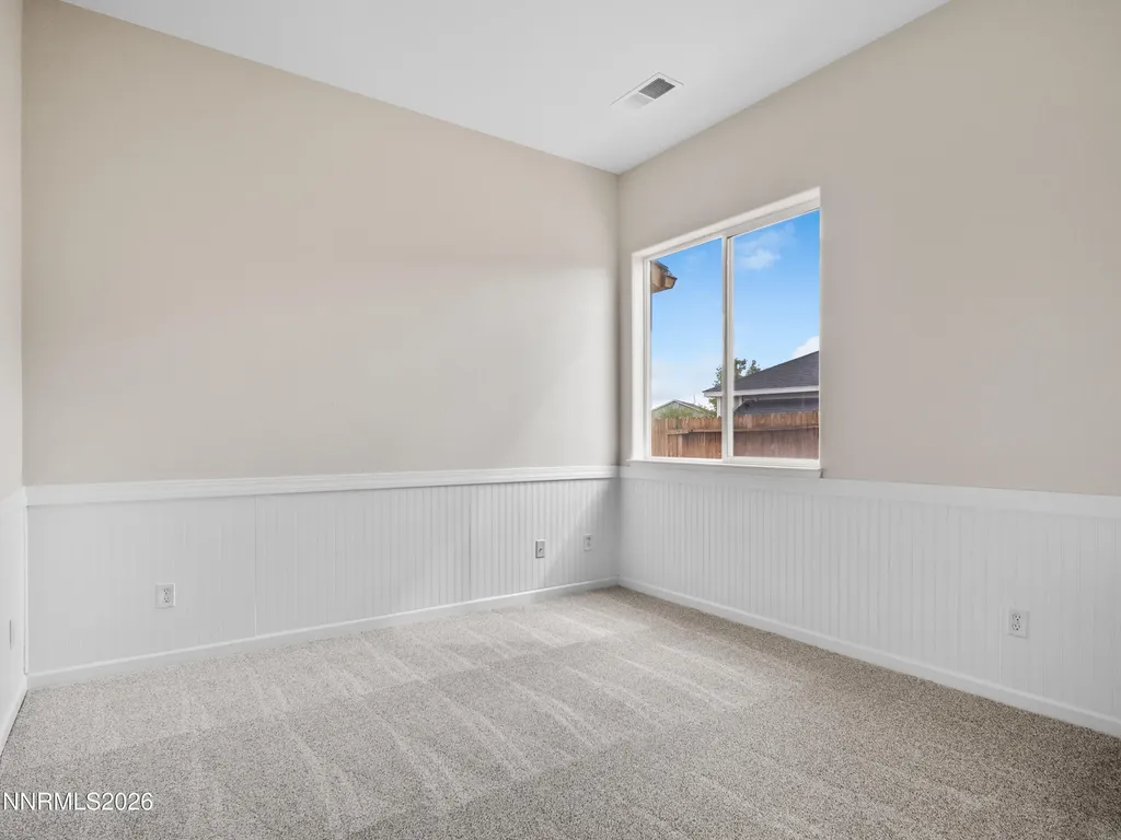 1327 Grassland Dayton NV 89403
