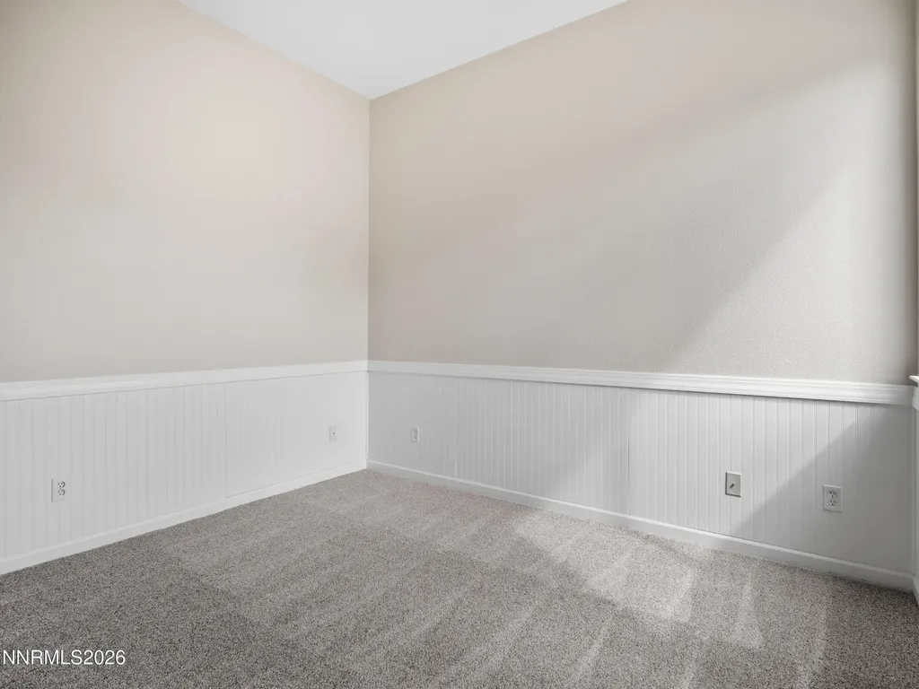 1327 Grassland Dayton NV 89403