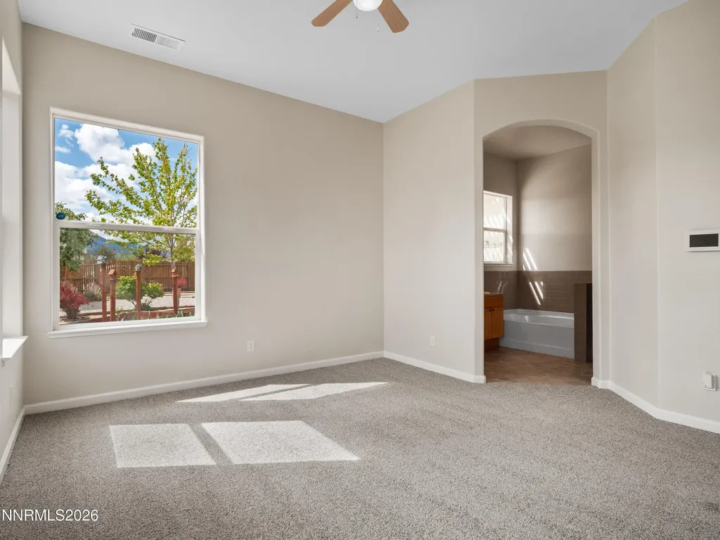 1327 Grassland Dayton NV 89403