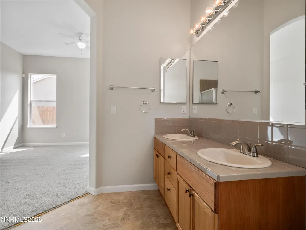 1327 Grassland Dayton NV 89403