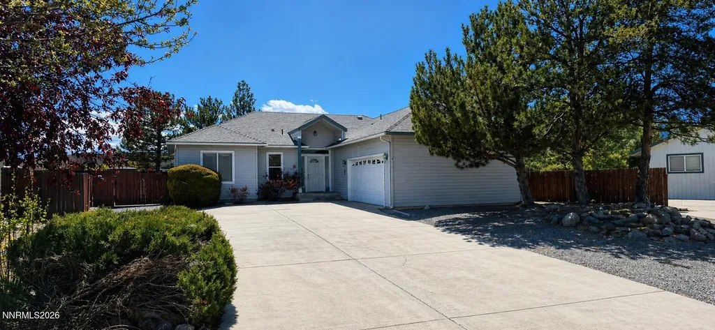 2606 Wildrye Minden NV 89423