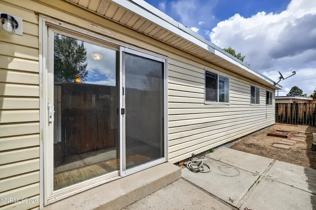 1531 Gault Sparks NV 89431