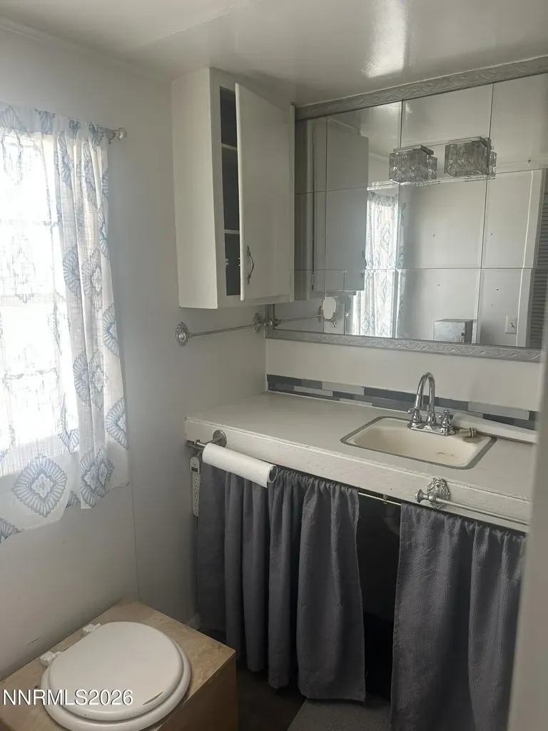 00 Blue Mountain Road Winnemucca NV 89445