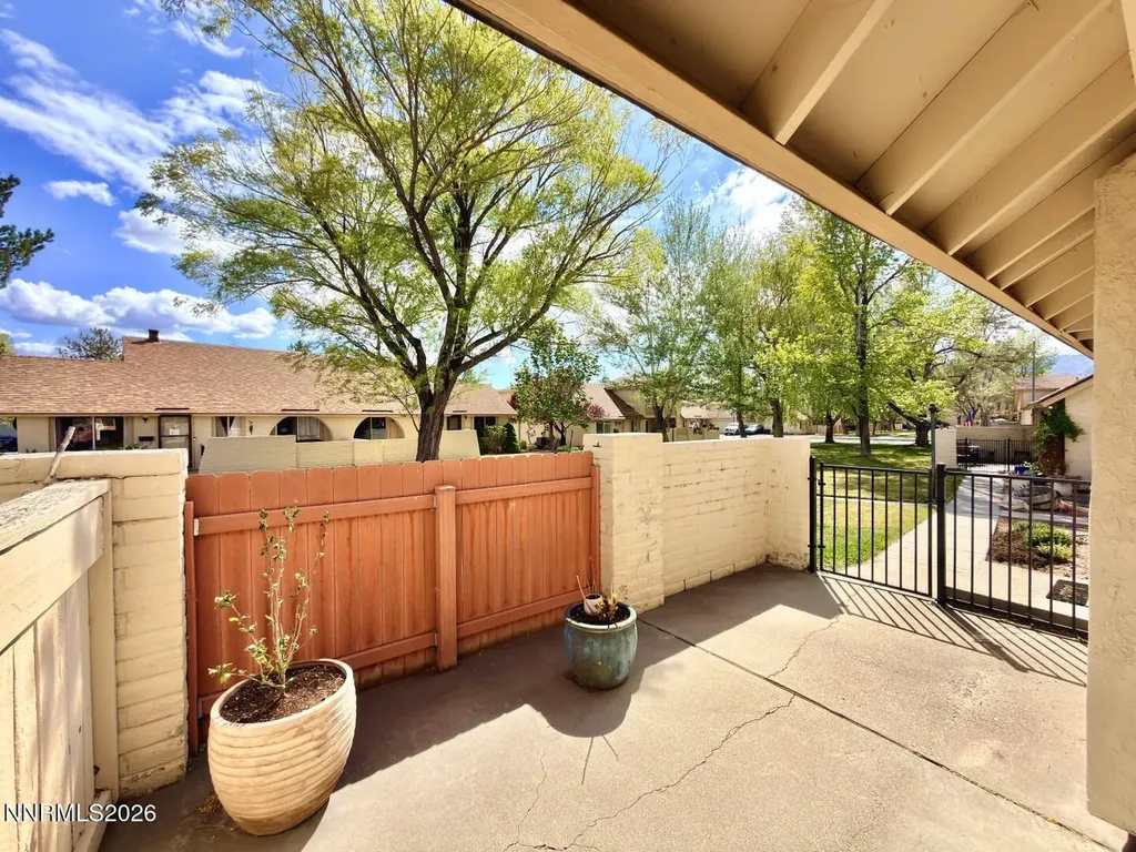 49 Condor Circle Carson City NV 89701