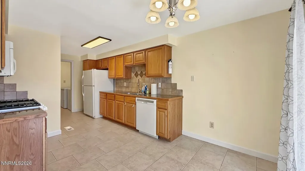 49 Condor Circle Carson City NV 89701